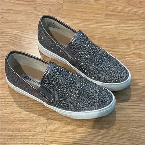 Steve Madden Women's Sparkling Slip-On Sneakers - Silver and gray